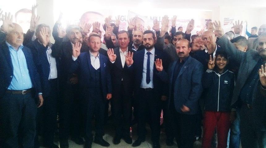 Dolunay Partisi&rsquo;nden İstifa Ederek Ak Parti&rsquo;ye Katıldılar