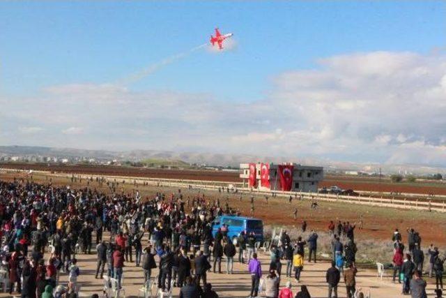 Şanlıurfa'da, Türk Yıldızları Gösterisi Nefes Kesti