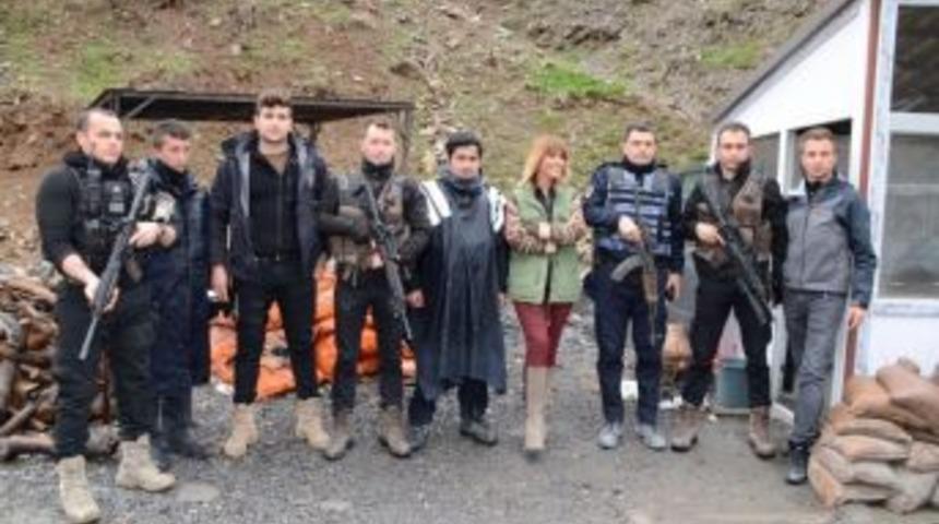 G&uuml;lben Ergen&rsquo;den Hakkari&rsquo;ye S&uuml;rpriz Ziyaret