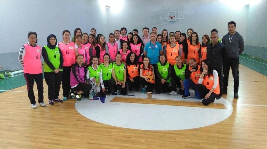 90&rsquo;lı Yılların Sokak Oyunları Yeniden Hayat Buldu