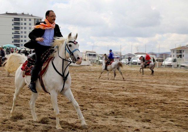 Uşak Belediyesi Cirit Turnuvası Sona Erdi