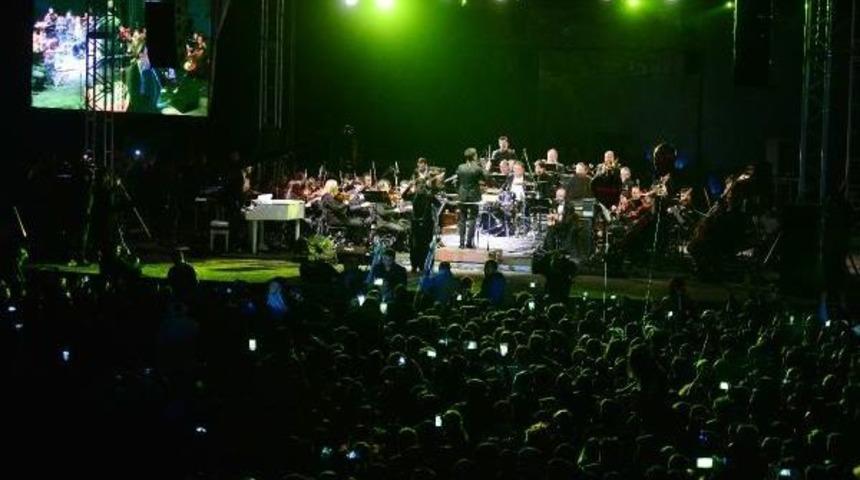 Karnaval Coşkusu T&uuml;m Adana'yı Sardı (3)