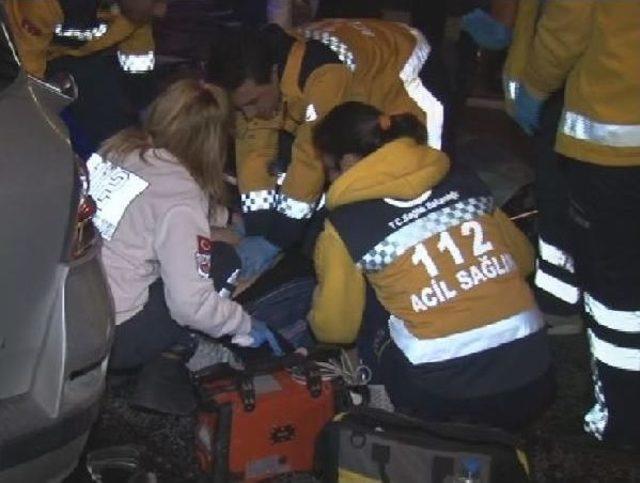 Zeytinburnu nda Trafik Kazası: 1 &Ouml;l&uuml;, 2 Yaralı 1