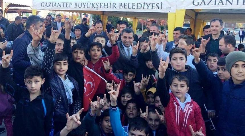 Milliyet&ccedil;i Hareket Partisi Seyrantepe&rsquo;de Vatandaşlarla Buluştu