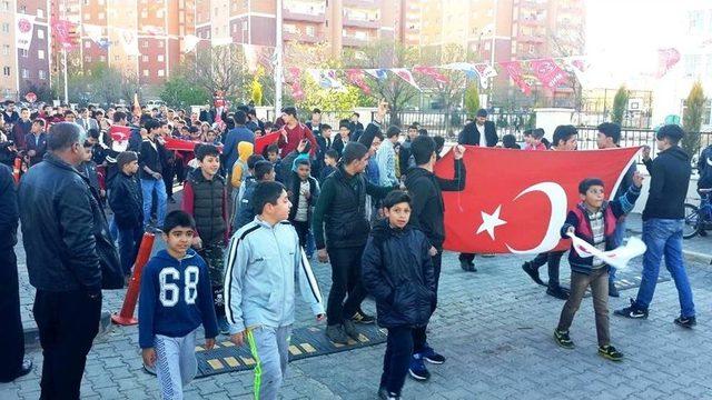 Milliyetçi Hareket Partisi Seyrantepe’de Vatandaşlarla Buluştu