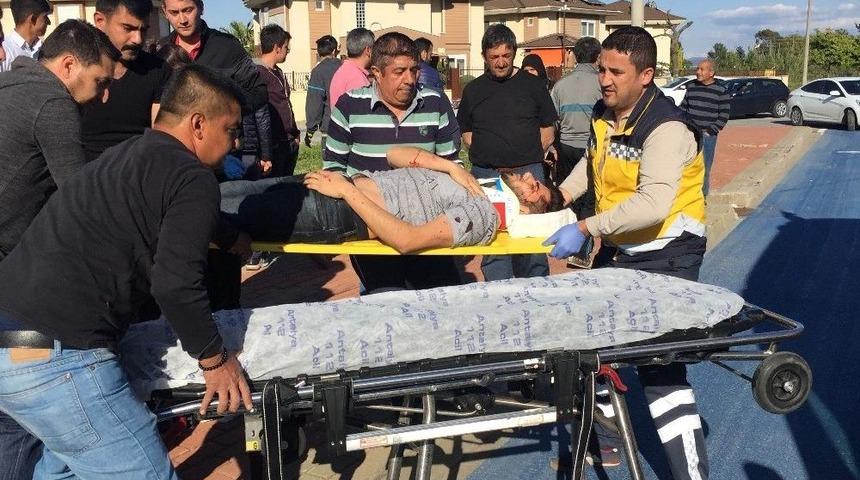 Manavgat&rsquo;ta Kaza Yapan Ara&ccedil; Duvara &Ccedil;arparak Durdu