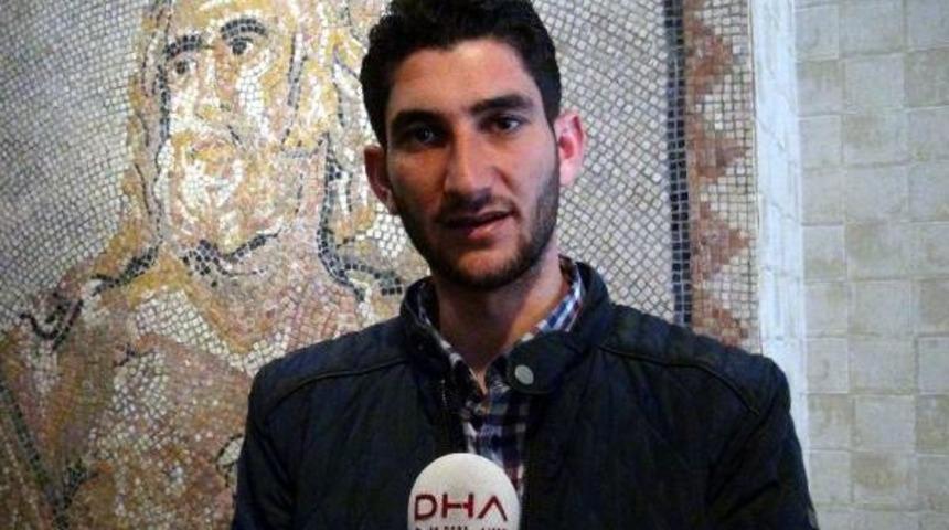 Suriyeli Baba: İkizlerin O Fotoğrafına Her Baktığımda I&ccedil;imden Bir Şeyler Kopuyor