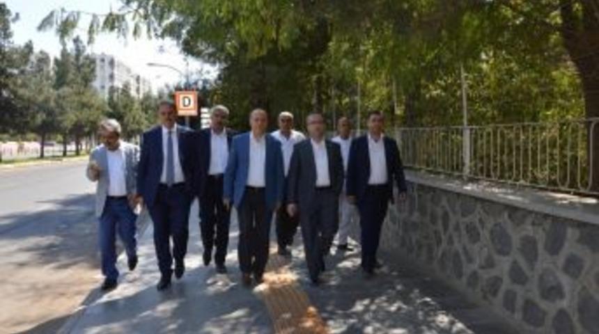 "g&uuml;&ccedil;l&uuml; T&uuml;rkiye İ&ccedil;in Tam Destek"