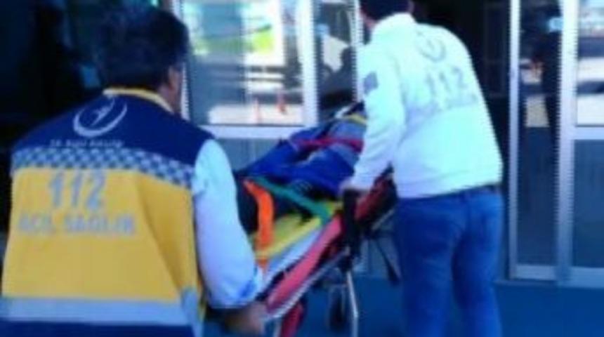 Elazığ&rsquo;da Trafik Kazası: 2 Yaralı