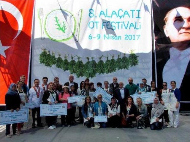 &Ccedil;eşme Ot Festivali Sona Erdi 1