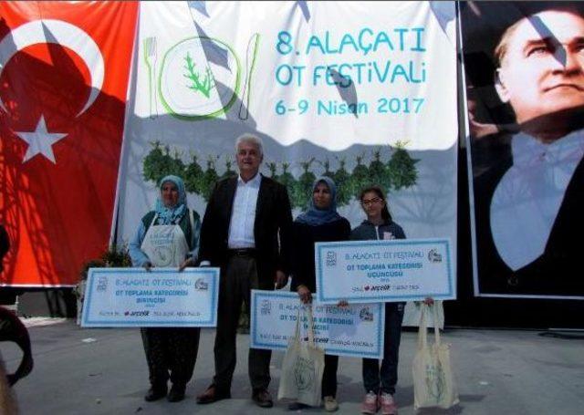 &Ccedil;eşme Ot Festivali Sona Erdi 3