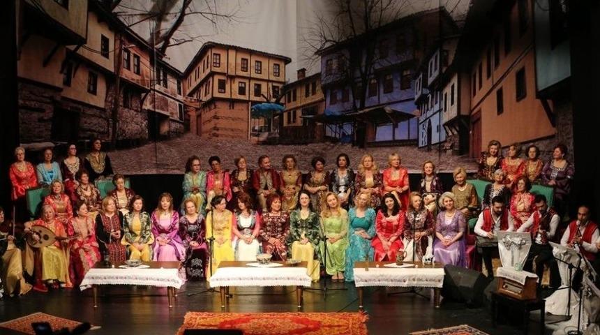 Nil&uuml;fer Kadın Korosu Onko-day İ&ccedil;in S&ouml;yledi