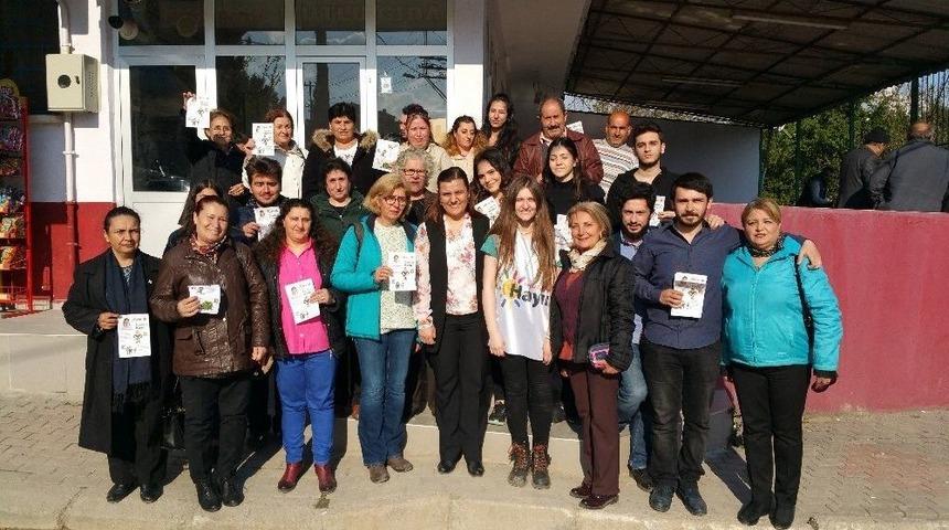 Milletvekili H&uuml;rriyet Kapı Kapı &lsquo;hayır&rsquo; İstedi