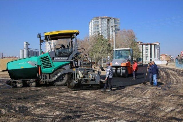 Karaman Belediyesi 2017 Yılında 100 Bin Ton Asfalt Sermeyi Hedefliyor