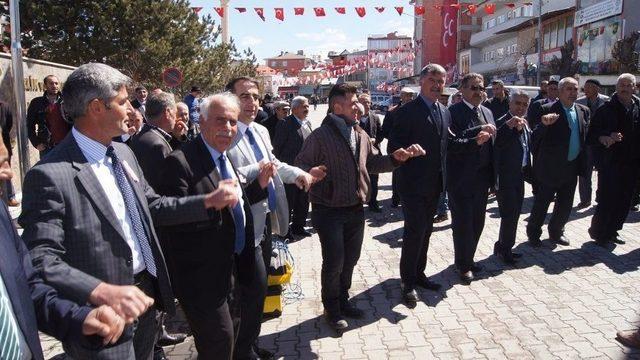 Kağızman’da Halaylı, Konvoylu, Aşureli, Polis Günü Kutlaması