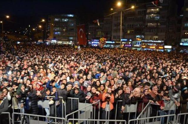 Gemlik&rsquo;Te Mustafa Ceceli den Bursaspor Atkılı Darbuka Şov 3