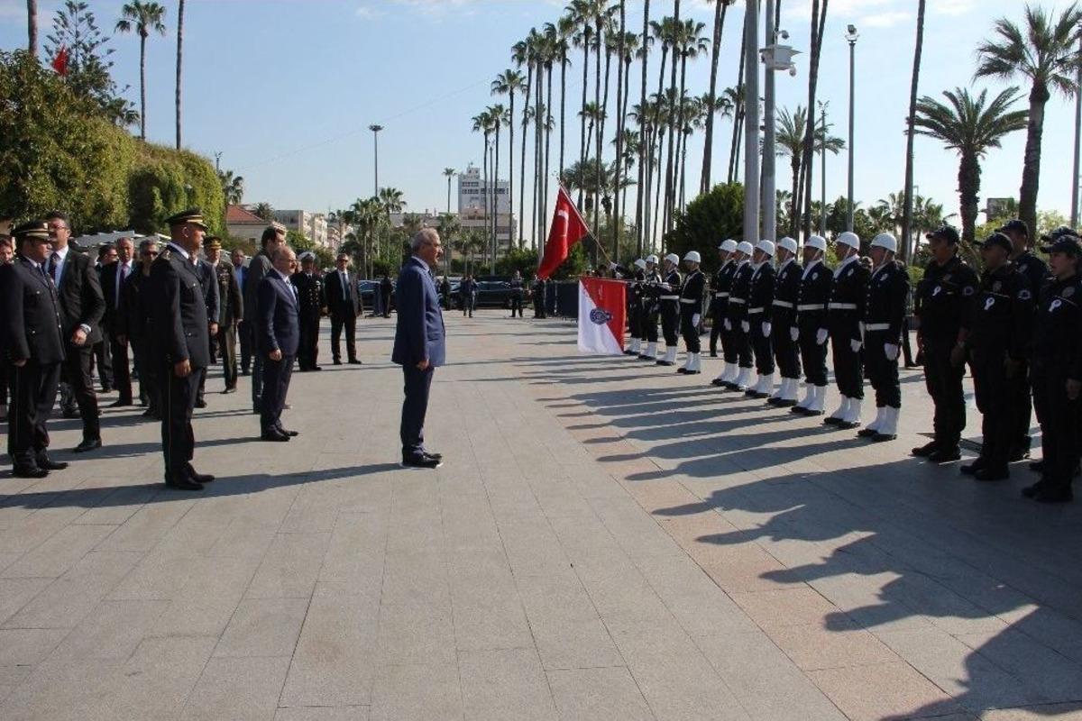 Bakan Elvan, T&uuml;rk Polis Teşkilatı&rsquo;nın Kuruluş Yıl D&ouml;n&uuml;m&uuml; Kutlamalarına Katıldı