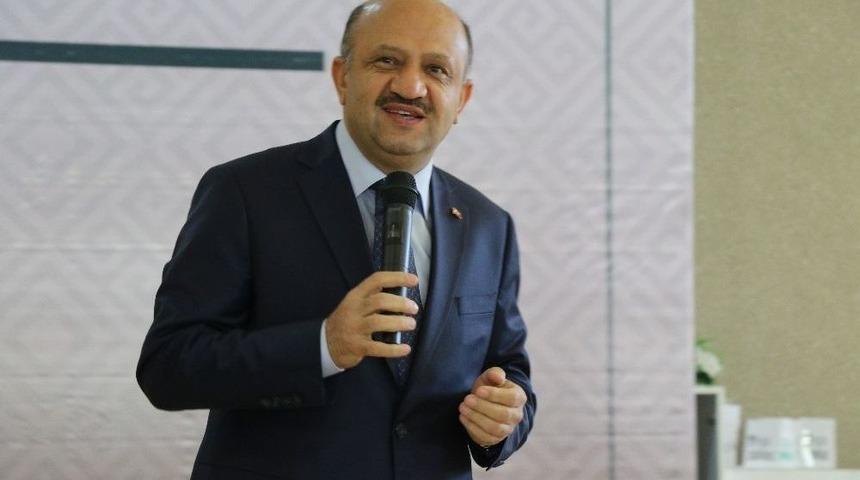 Milli Savunma Bakanı Fikri Işık: