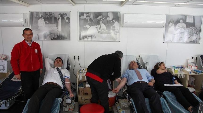 Ahlat&rsquo;ta Kan Bağışı Kampanyası