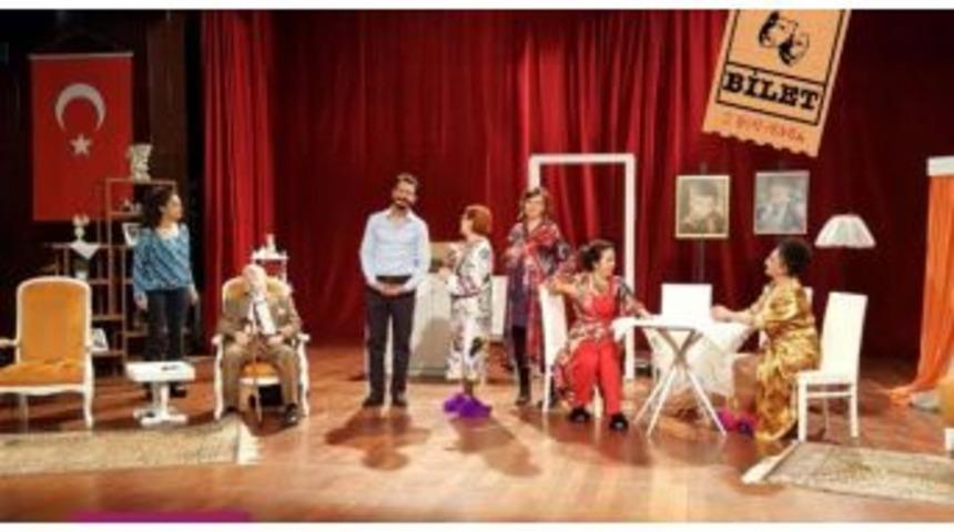 D&uuml;d&uuml;kl&uuml;de Kıymalı Bamya Oyunu Seyirci İle Buluşuyor