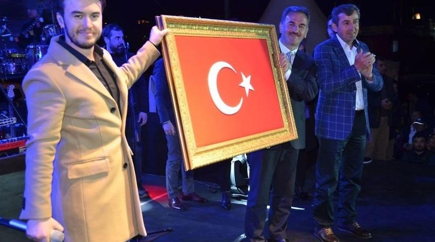 Gemlik&rsquo;te Mustafa Ceceli R&uuml;zg&acirc;rı