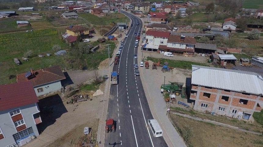 Kocaeli’de Yol Çizgileri Yenileniyor