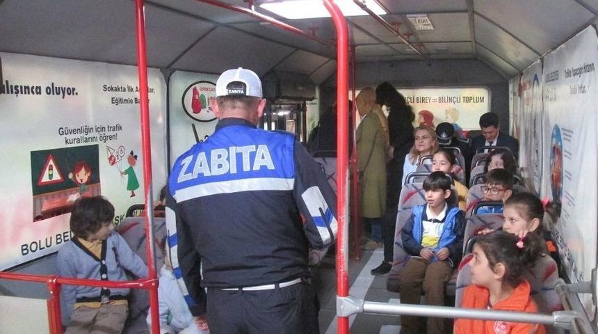 Bir Ayda 3 Bin 650 &Ouml;ğrenciye Trafik Eğitimi Verildi