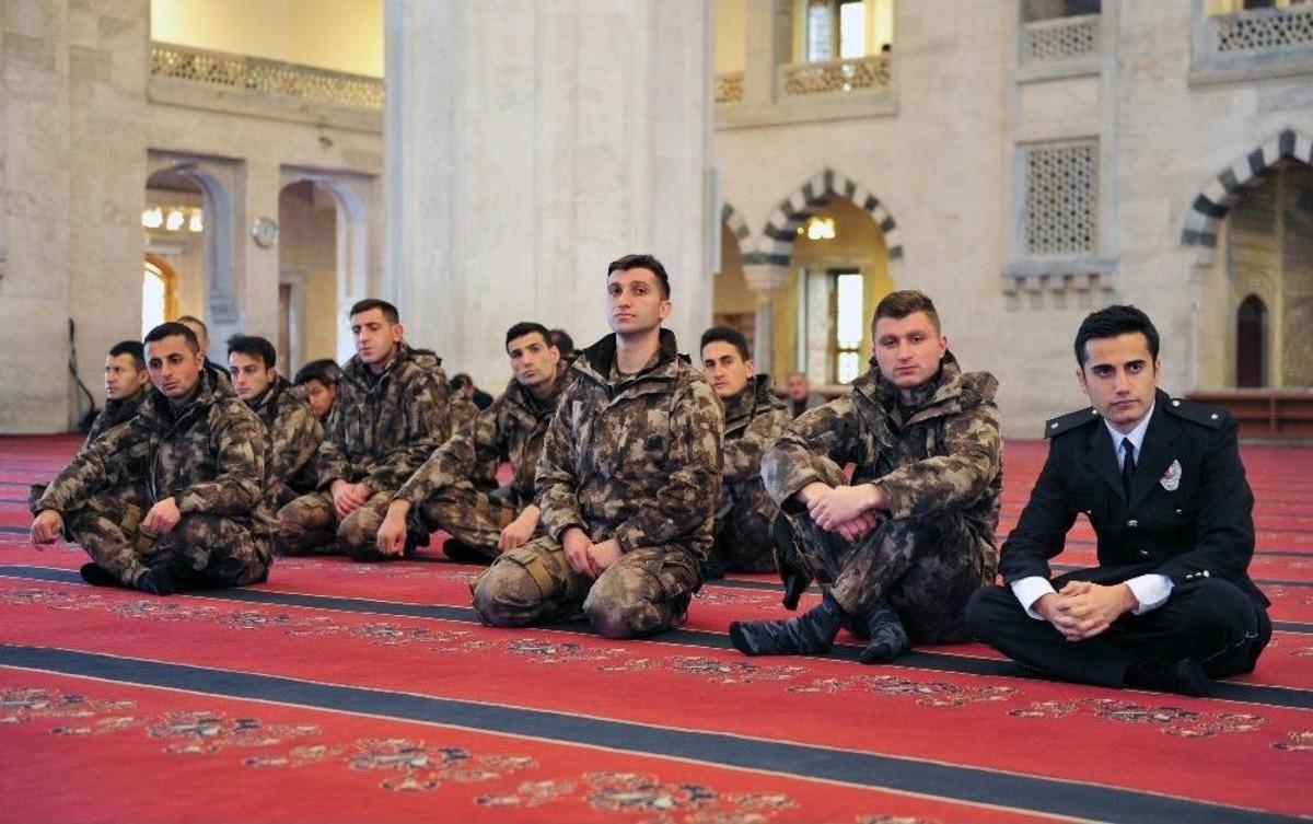 Kocatepe Camii&rsquo;nde Şehit Polisler İ&ccedil;in Mevlit Okutuldu