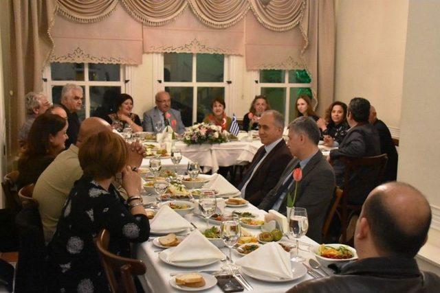 Başkan Eşkinat Yunan Heyeti İle Bir Araya Geldi 2