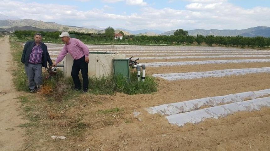 K&uuml;&ccedil;&uuml;kmenderes&rsquo;te Sulama Suyu Sıkıntısı
