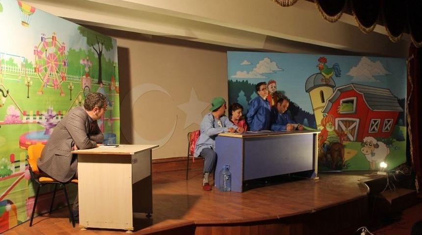 Tek K&ouml;y&uuml;n Muhtarları B&uuml;y&uuml;ledi