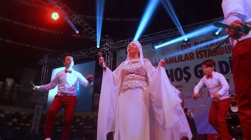 İstanbul&rsquo;da T&uuml;rk Dil Bayramı Kutlandı