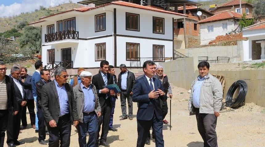 Başkan Akın, Mahalle Ziyaretlerini S&uuml;rd&uuml;r&uuml;yor