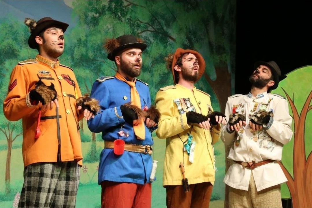 &Ccedil;ocuklar &rsquo;kırmızı Şapkalı Kurt&rsquo; İle Tanıştı