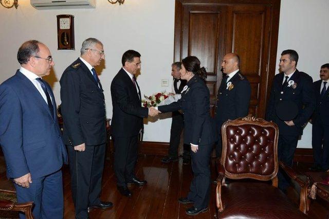 Vali Topaca, Emniyet M&uuml;d&uuml;r&uuml; Karaaslan&rsquo;ı Kabul Etti 1
