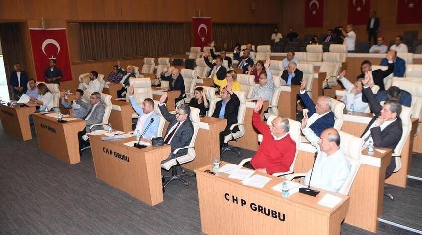 &Ccedil;ukurova Belediye Meclisi&rsquo;nde Se&ccedil;im Heyecanı