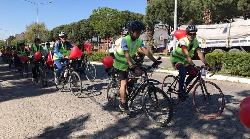 Bisiklet&ccedil;iler Kalp Sağlığı İ&ccedil;in Pedallara Bastı