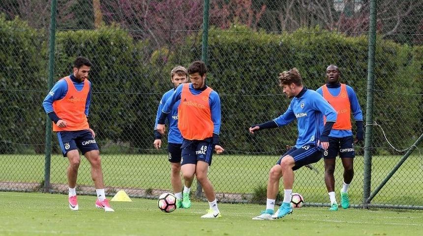 Fenerbah&ccedil;e&rsquo;de Derbi Hazırlıkları Başladı