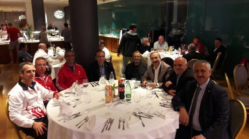 T&uuml;rkiye, Halterde Avrupa İkincisi