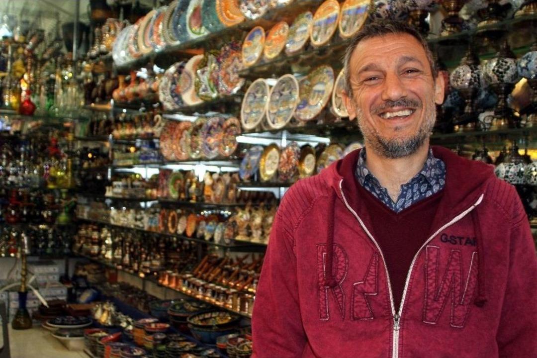 Vakfın Kira İndirimi Esnafa &rsquo;can Suyu&rsquo; Oldu