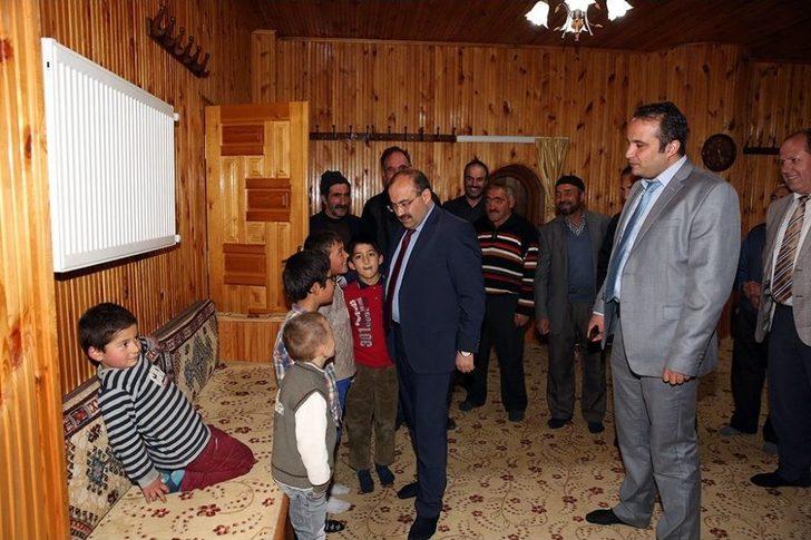 Vali İsmail Ustaoğlu’ndan Köy Ziyaretleri Devam Ediyor G4