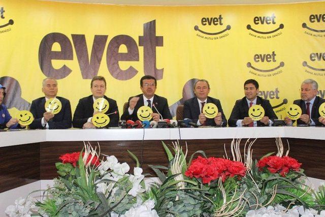 Bakan Zeybekci, Denizli’de ‘sen De Gülümse Bence De Evet’ Kampanyasını Tanıttı