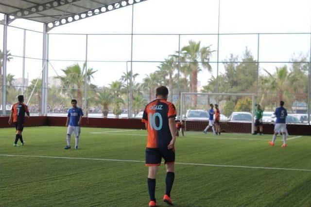 Aosb Futbol Turnuvası&rsquo;nda &Ccedil;eyrek Finalistler Belli Oldu 2