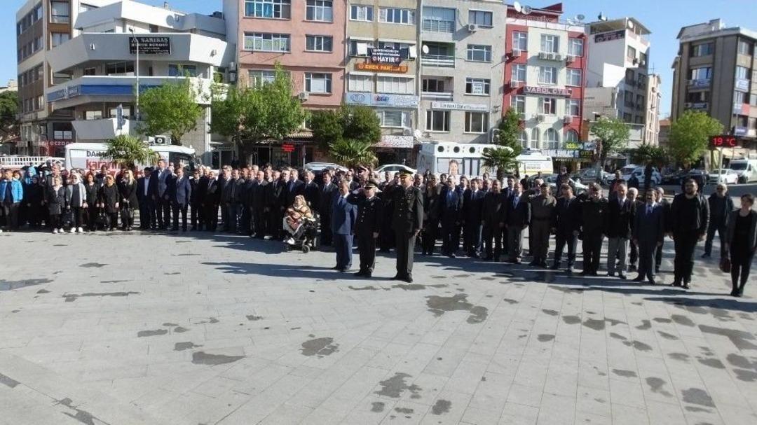 Burhaniye&rsquo;de Polis G&uuml;n&uuml;ne Mehterli Kutlama