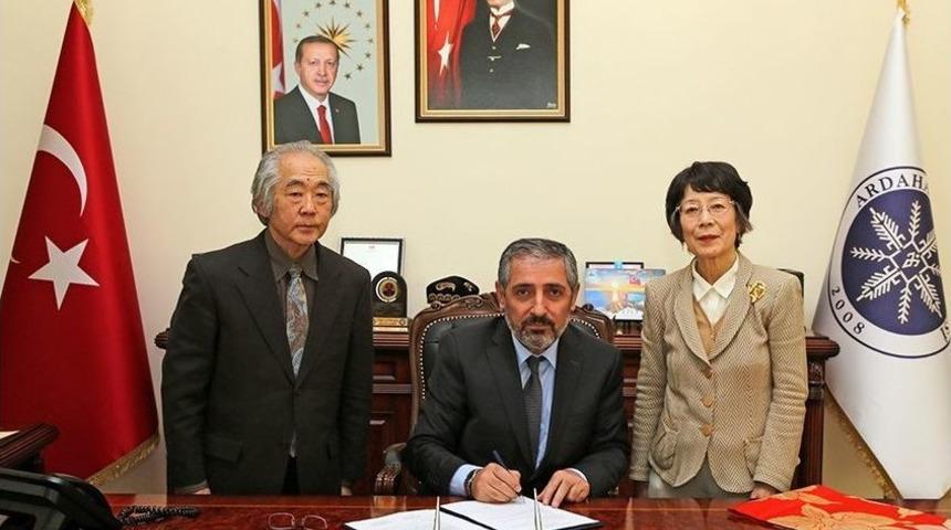 Ar&uuml;&rsquo;ye, Japonya&rsquo;dan Kardeş &Uuml;niversite