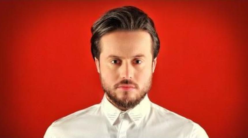 Aydın Kurtoğlu, Yeni Maxi Single'ını Dinleyicilerle Buluştu