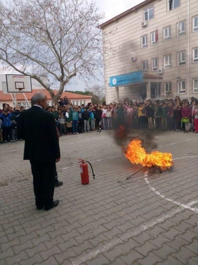 H&uuml;rriyet Ortaokulunda Yangın Ve Deprem Tatbikatı 1