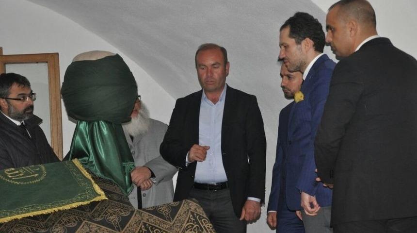 Erbakan Vakfı Genel Başkanı Fatih Erbakan&rsquo;dan Şeyh Edebali T&uuml;rbesine Ziyaret