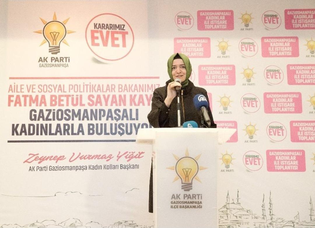 Bakan Fatma Bet&uuml;l Sayan Kaya: &ldquo;anayasa Değişikliği 15 Temmuz&rsquo;dan Sonra Ka&ccedil;ınılmaz Hale Geldi&rdquo;