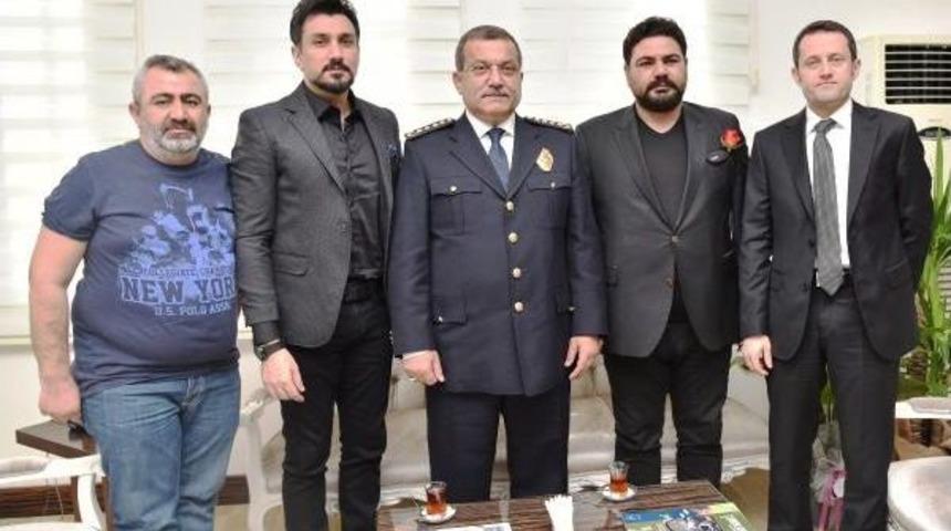 Kurtlar Vadisi Oyuncularından Emniyet M&uuml;d&uuml;r&uuml;ne Ziyaret